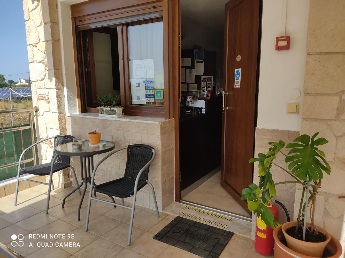 Agnanti Studios Afytos Esterno foto